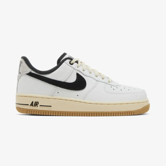 Nike Wmns Air Force 1 '07 LX Command Force White Black